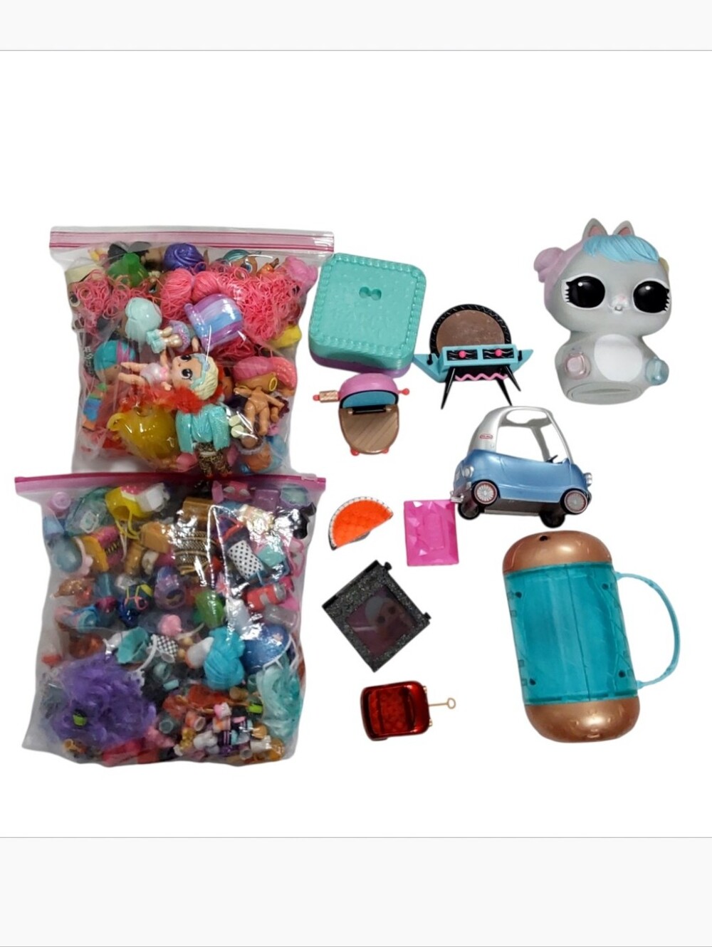 L.o.L Surprise Dolls & Lots Accessories.